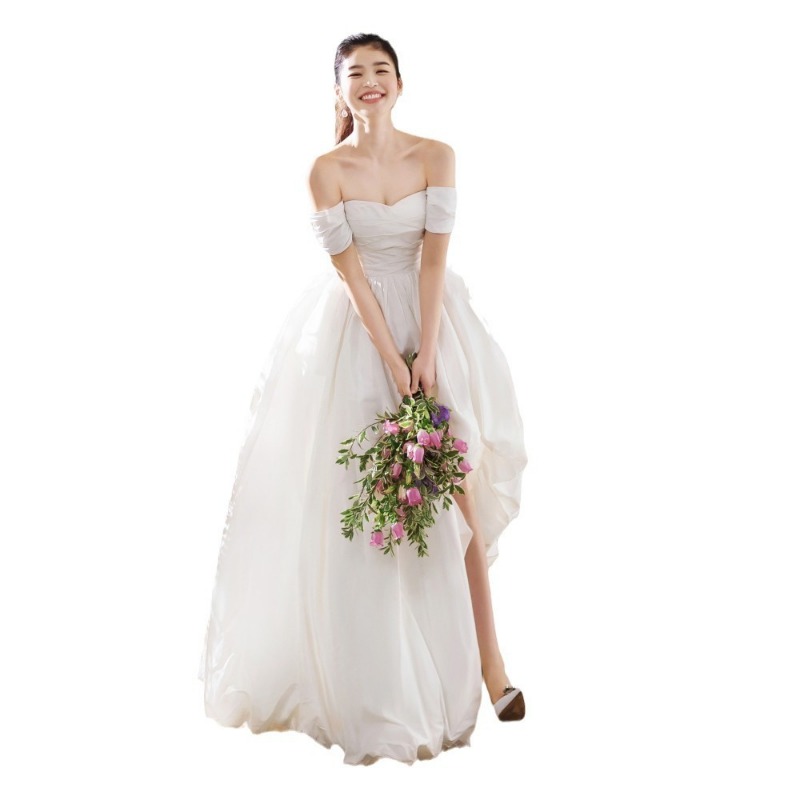 One Shoulder Strapless Simple  - Photography Natural Lighting recension och pris