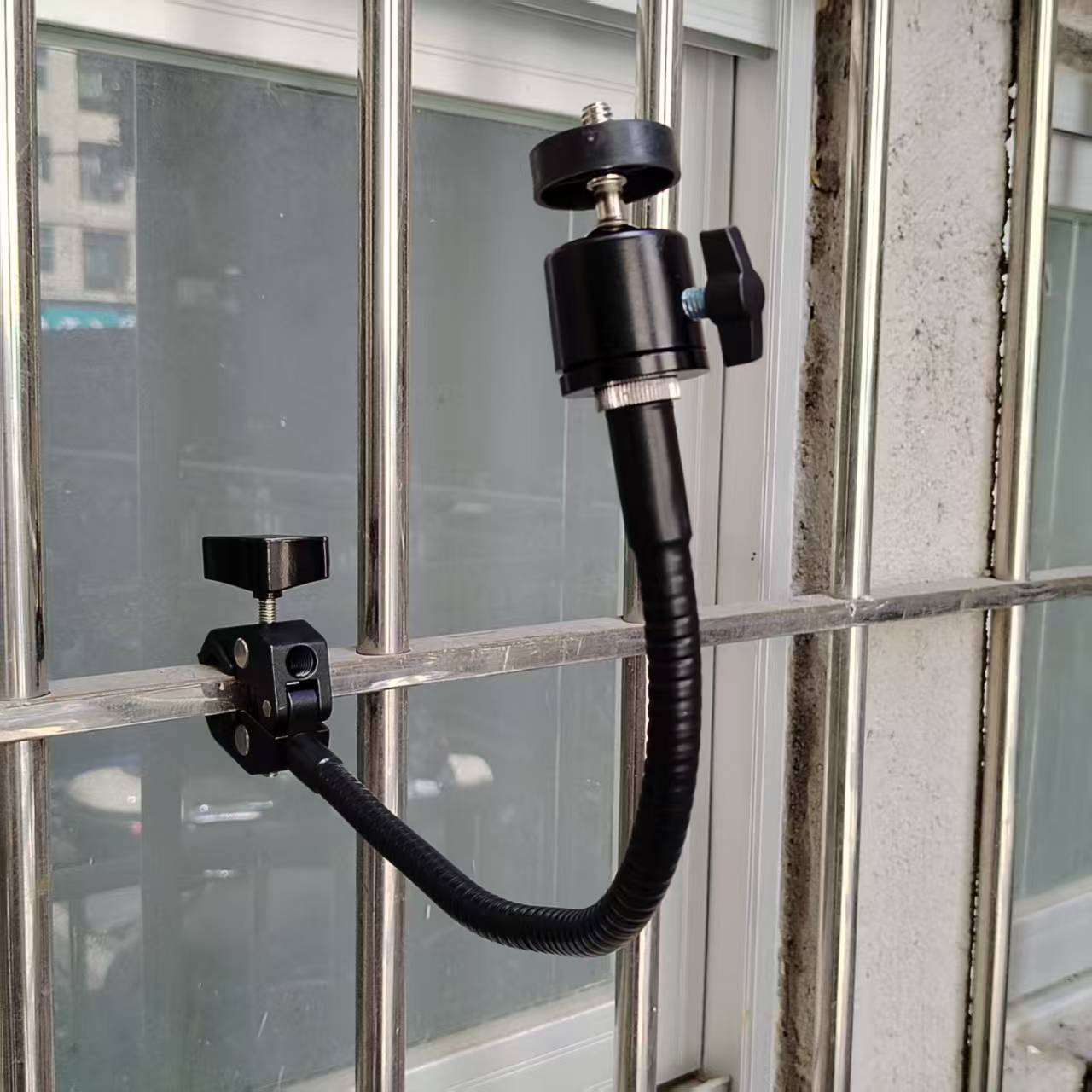 Metal Clamp Bracket for 360 Ca - Photography Videography recension och pris