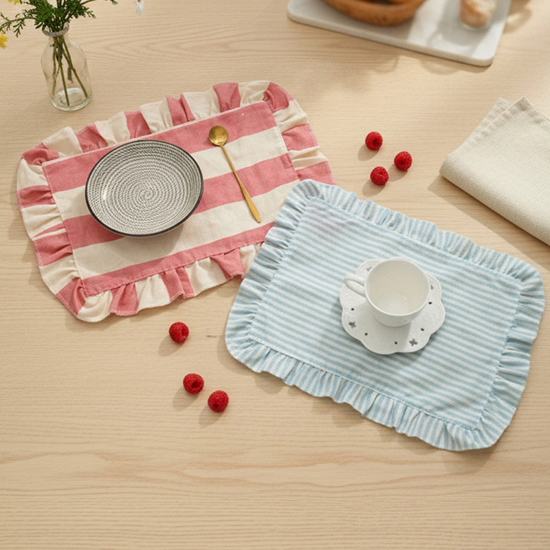 Minimalist Stripe Ruffle Place - Photography Food recension och pris